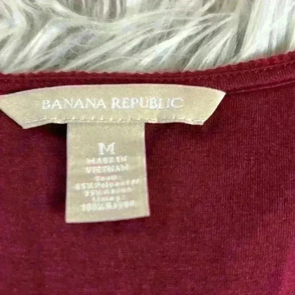 Banana Republic Solid Red Textured sleeveless deep V-Neck Top, M - Picture 5 of 8